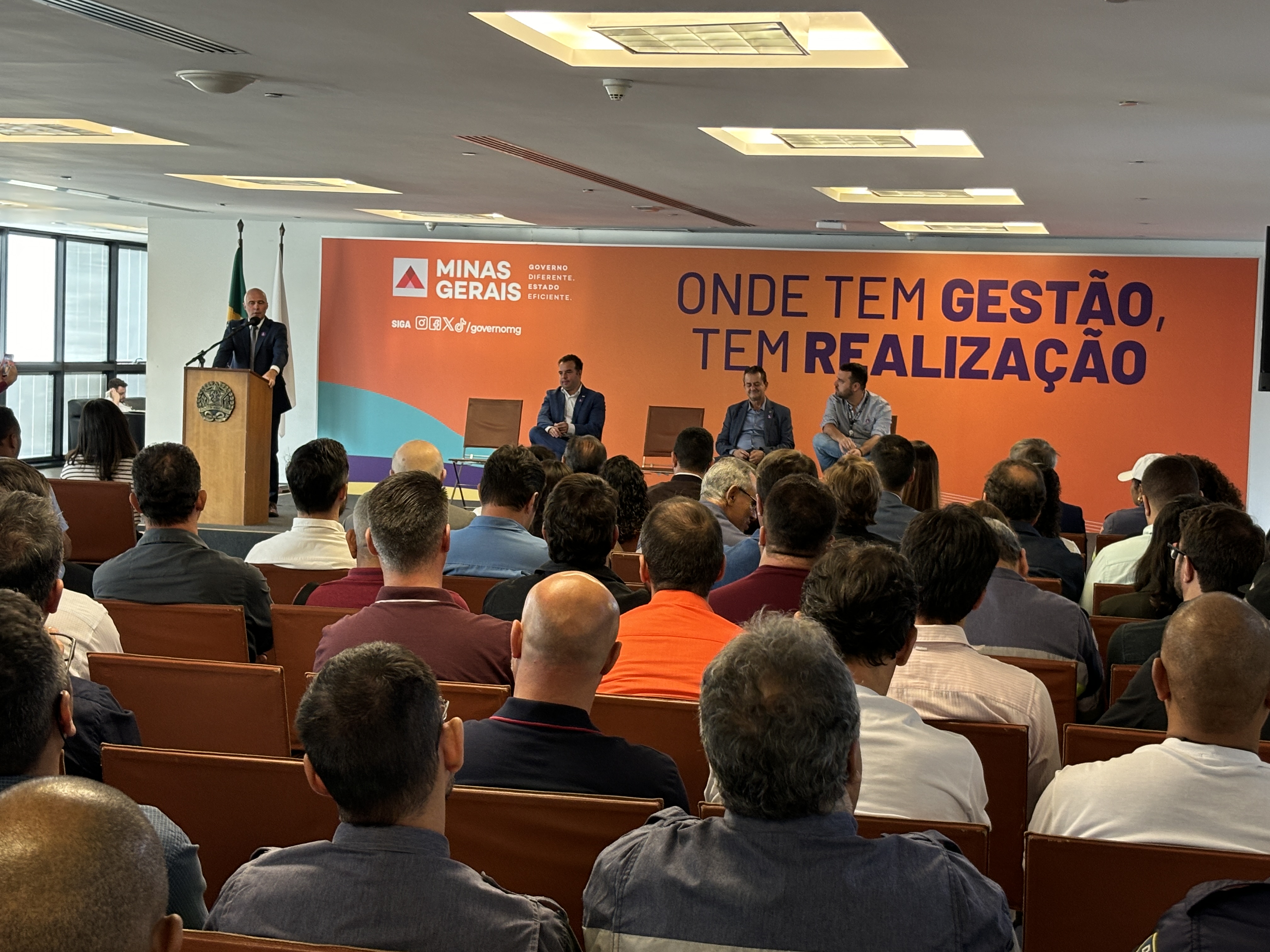 entrega de nova frota do der mg foto divulgacao der mg 2