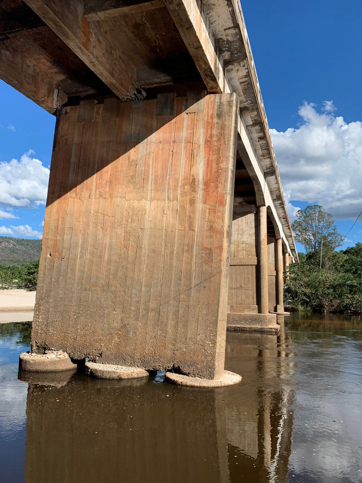 ponte sobre o rio jequitiba jan 2022 2