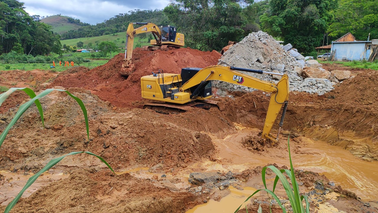 Inicio da recuperação do trecho da MG 123 Alvinópolis