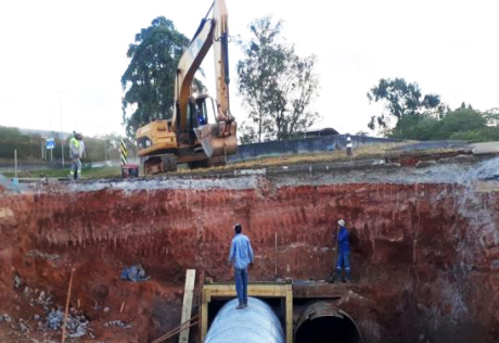 Br 491 com BR 381 recuperação de bueiro