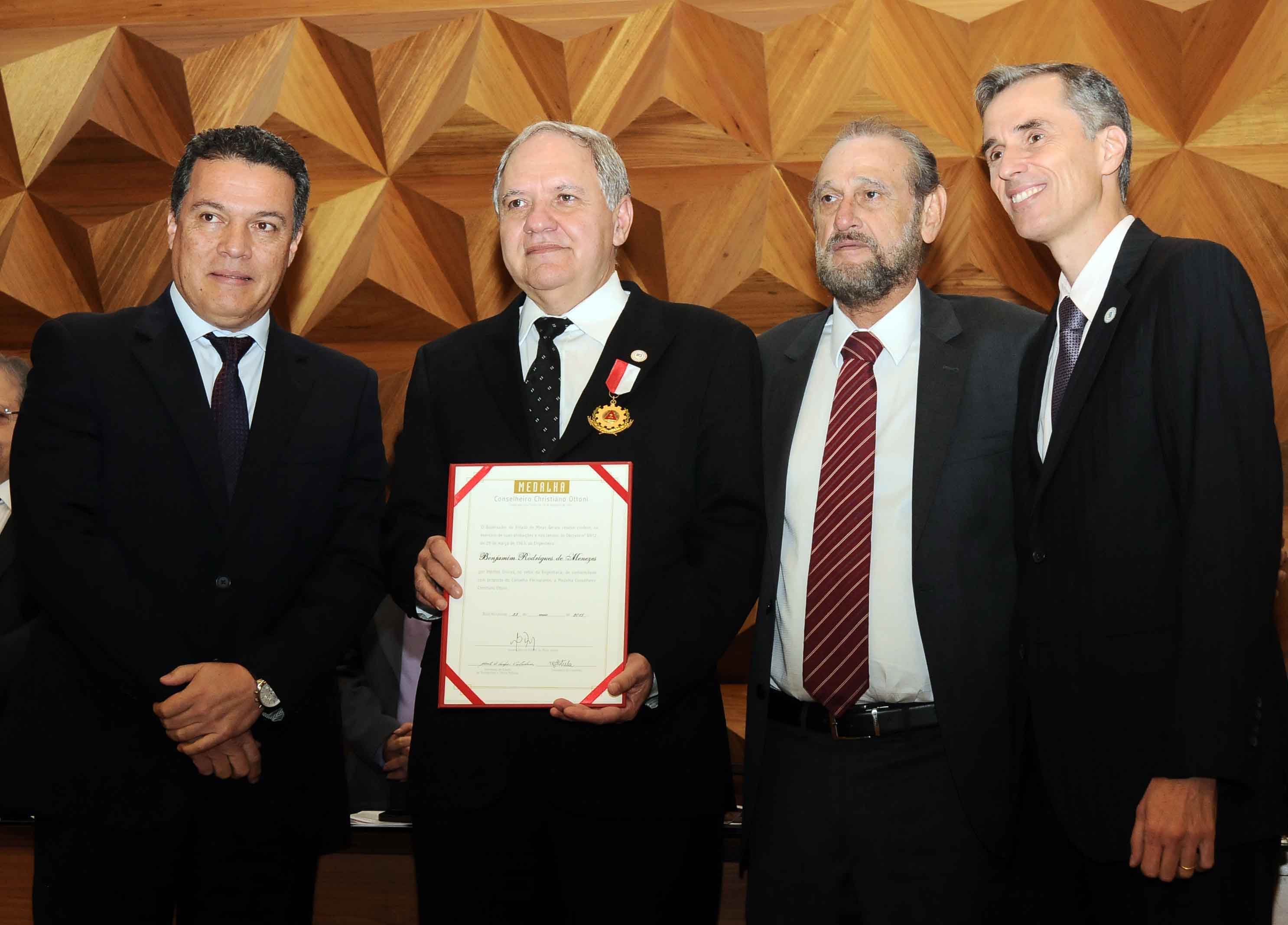 medalha christiano ottoni foto osvaldo afonso 1577