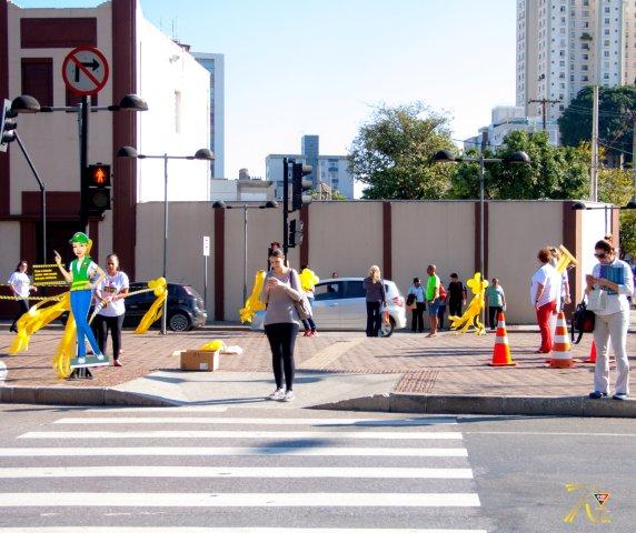 der 70 anos com logo 4 acao educacao para o transito